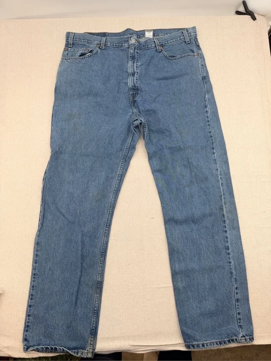 Classic Men's Blue Denim Jeans Levi’s 505 - Timeless Straight Fit