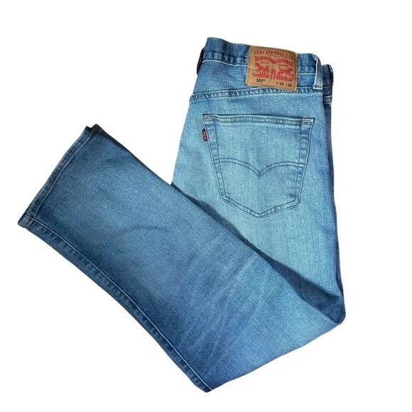 Levi’s Men’s 501 Light Wash Button Fly Straight Leg 34X30