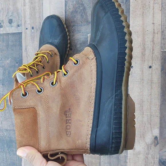 SOREL Cheyanne II Waterproof Boots men's sz 8