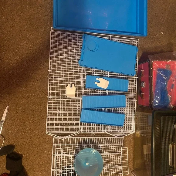 Blue and White Rodent Cage