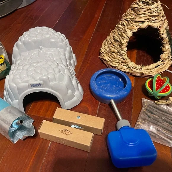 Pet Supplies