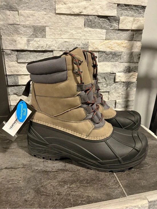 Weatherproof 3M Thinsulate Tan and Black Men's Insulated Snow Boots