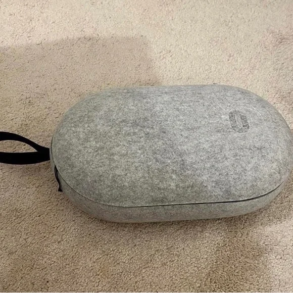 Oculus Quest 2 with case