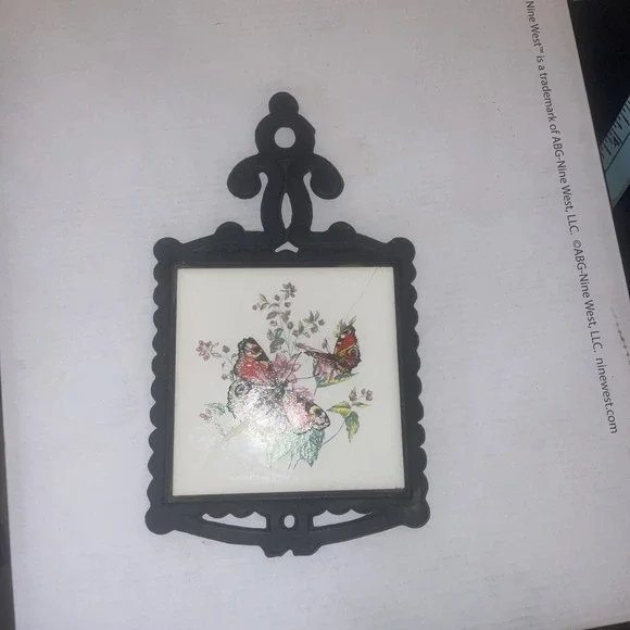 Vintage Cast Iron Trivet 4x4‎ Tile Hanger Butterflies