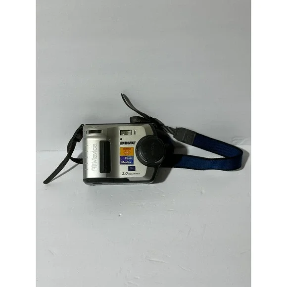 Sony FD Mavica MVC-FD73 Digital for parts only Untested