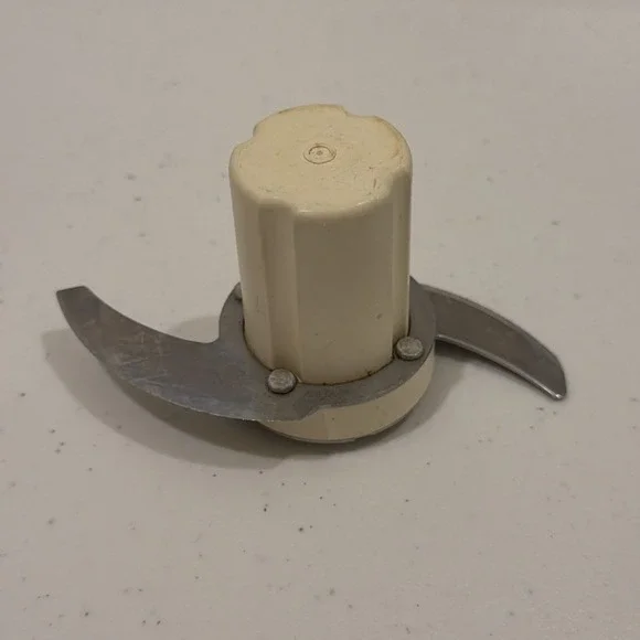 Sunbeam Oskar Plus 14181 or Oskar 14081 Food Processor Chopping Blade Part