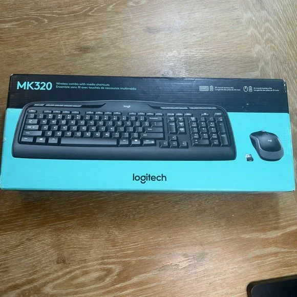 NEW Logitech MK320 Wireless Membrane Keyboard and Mouse Bundle Black
