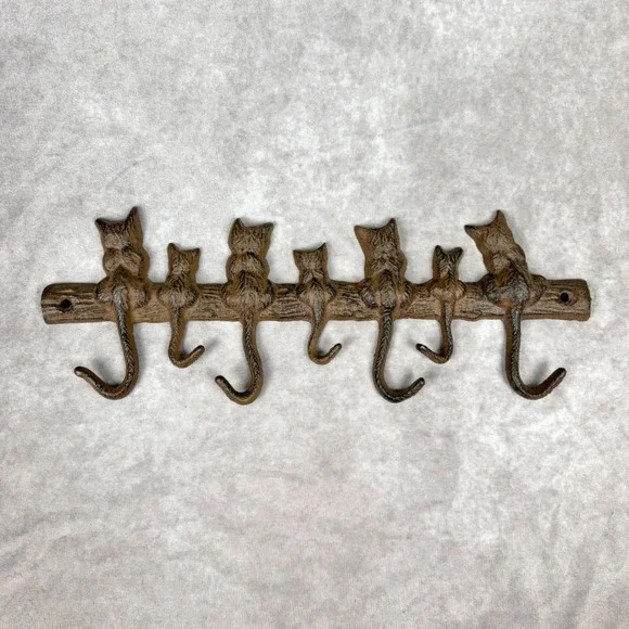Cast Iron Cat Tail Wall Hook Rack 7 Hooks Rustic Brown Metal Key Leash Holder