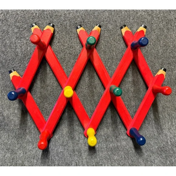 Vintage Pencil Accordion Wall Rack Wood Expandable 10 Peg Coat Hat Hanger Red