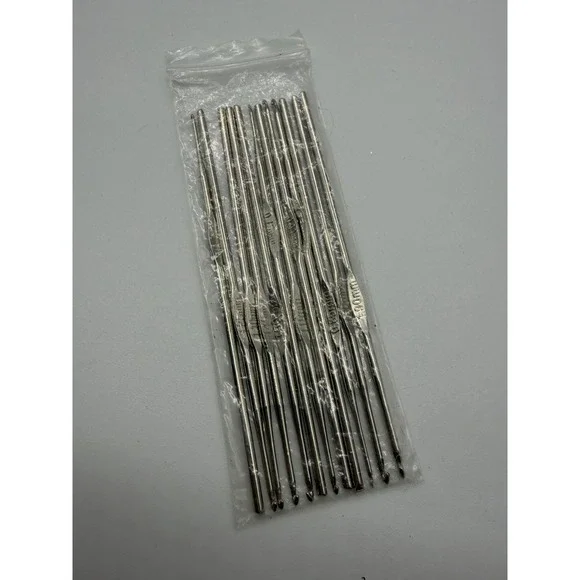 Lot Of 12 Steel Single Hook Crochet Needles Various‎ Sizes
