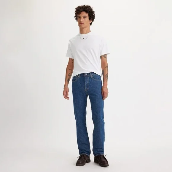 Levi’s 501 Original Fit Men’s Straight Leg Jeans in Dark Stonewash 34x30