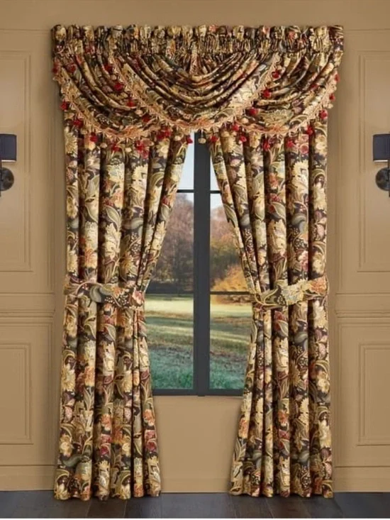 Five Queens Court Stefania Window Panel Pair - 84 Inches NWT
