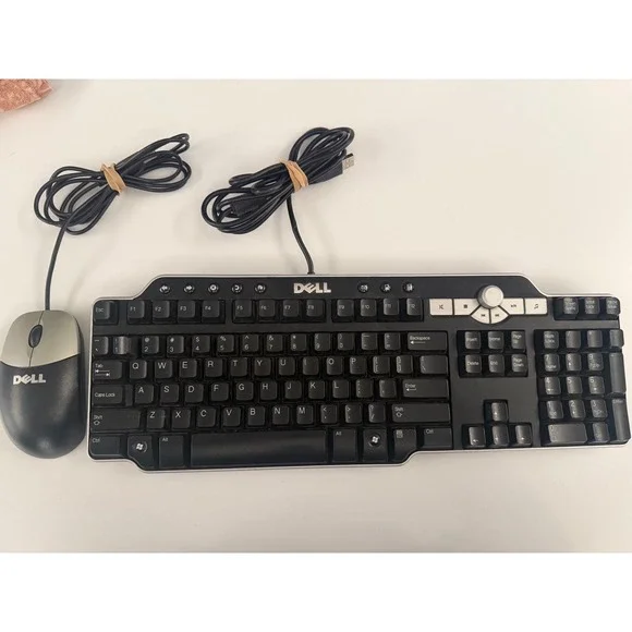 Dell SK-8135 Multimedia Keyboard and MO56UOA Optical Mouse Wired USB Set Black