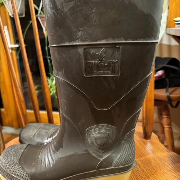 Tingley Brown Rubber Rain & Mudd Mid Calf Rain Boots