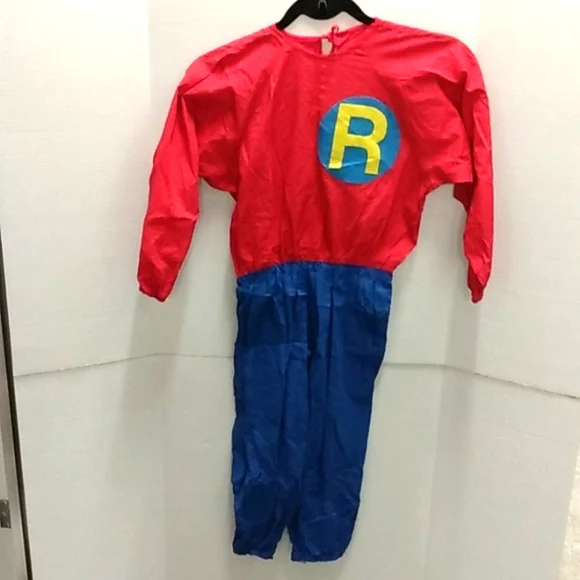 Robin of Batman Homemade Costume