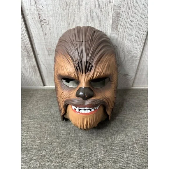 Chewbacca Electronic Mask w/ Sound Effects Hasbro Kids & Adults Adj Strap