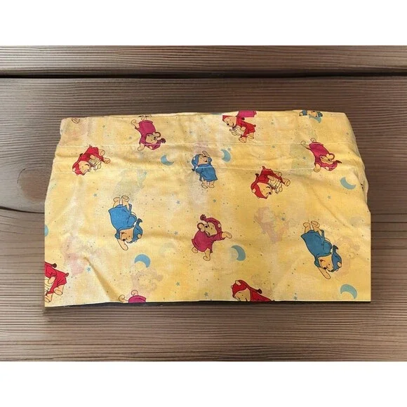 Disney Winnie The Pooh Nighttime Sleepy Pooh Balloon Double Rod Valance 18 x 84