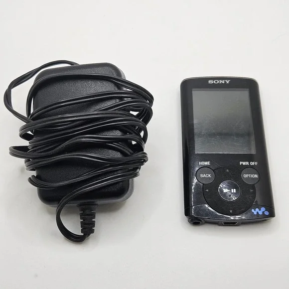 Sony Walkman NWZ-E365 Digital Media Player 16GB Black FM Radio Video Music
