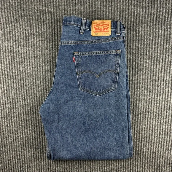 Levis 550 Mens Relaxed Fit Tapered Leg Blue Denim Jeans 42x32 Medium Wash