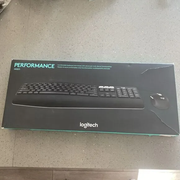 Logitech MK825 Performance Wireless Keyboard (K850) and Mouse (M585) Combo