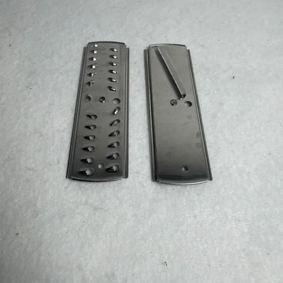 2 Blades Regal La Machine 1 Model V 813 Food Processor Slicer Grater