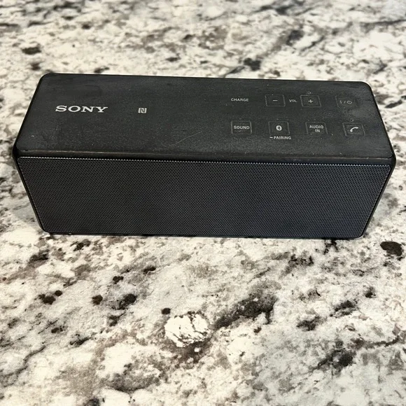 Sony SRS-X3‎ Portable Bluetooth Speaker Wireless Personal Audio System Black