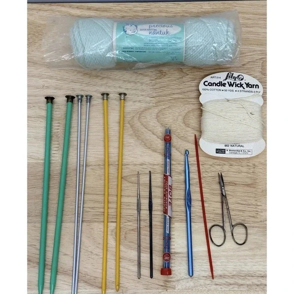 Vintage Knitting Needle Lot Boye Crochet Hooks Yarn Columbia Minerva #54