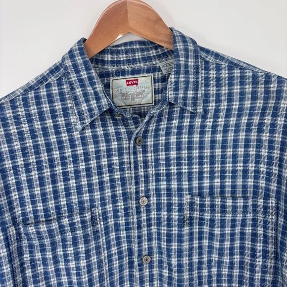 VTG 90s Levis Button Down Shirt Mens L Blue Plaid Heavyweight Metal Buttons