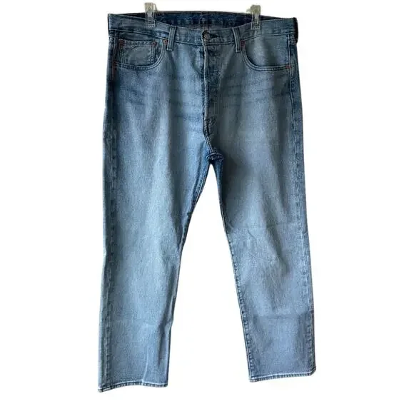 Levi's 501 Jeans Straight Leg Button Fly Light Wash Men's Size 38x30