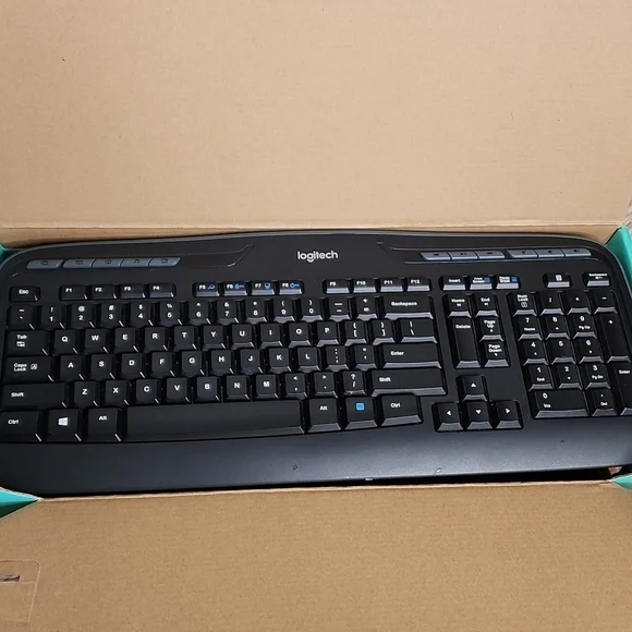 💧LOGITECH | KEYBOARD