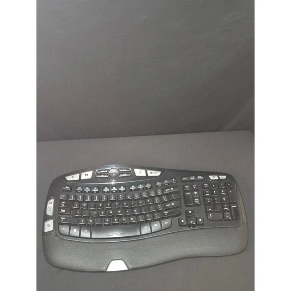 Logitech K350‎ Wave Wireless Keyboard Ergonomic Comfort Wave Design