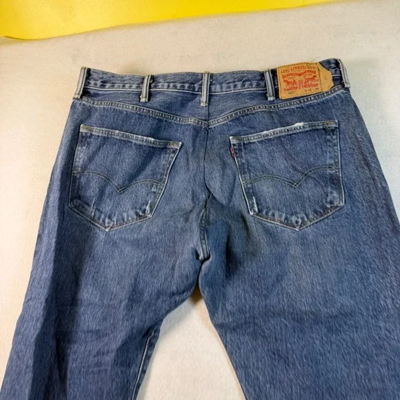 Levis 501 Original Fit Mens Blue Denim Jeans 42x30 Straight Leg Button Fly 6975