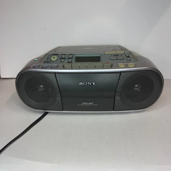 Sony CFD-S01 CD Radio Cassette-Corder Silver Portable Boombox Mega Bass AM/FM