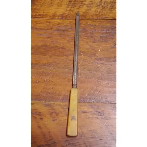 Vintage 1930s Butterscotch Bakelite Handle Knife Sharpening Steel