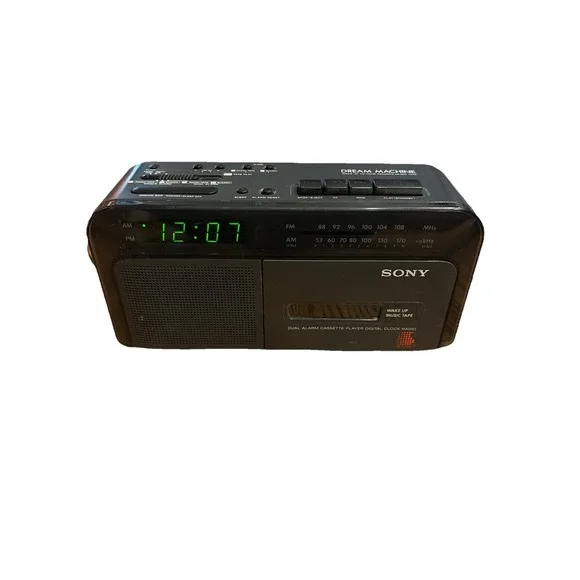 Sony Dream Machine Model ICF-C600 Alarm Clock AM/FM Radio Cassette Player Vtg
