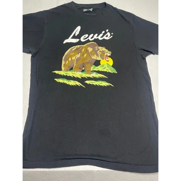 Levi's Black‎ T Shirt Graphic Bear Mountain Sun Men's Size M