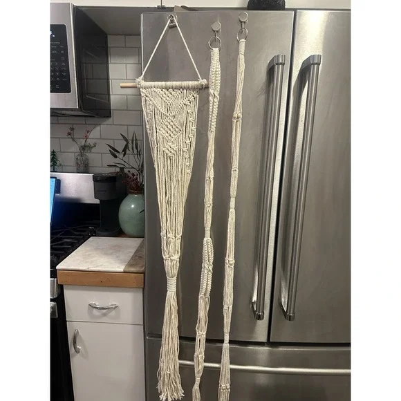 Handmade Macrame Wall Art/Plant Hanger 6 Possible Pinned In Pic Retro 70's Peace