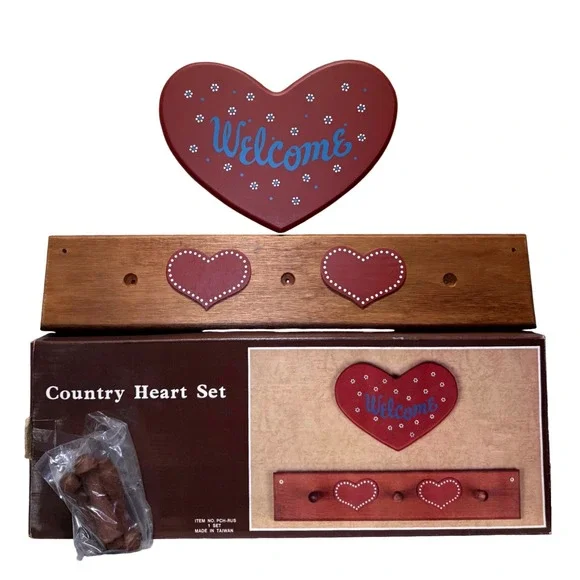 Vintage Country Heart Wooden Wall Hanging Rack Welcome Sign NOS Cottagecore Prim