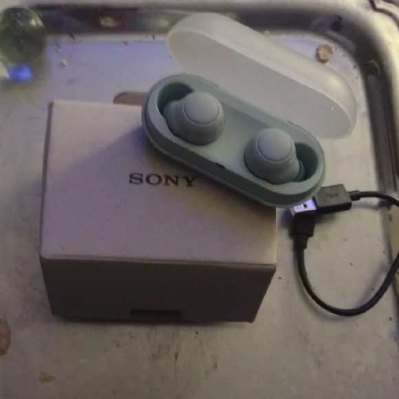 Sony Green LED Wireless Earbuds with Case