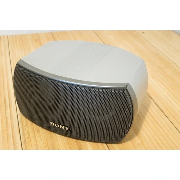 Sony‎ SS-X1F Satellite Surround Speaker (listing 1 of 2)
