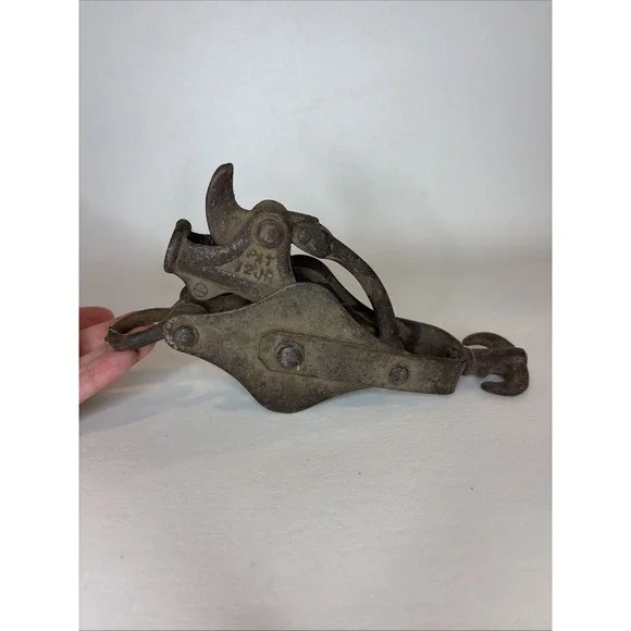 Vintage Pulley Come Along Hoist Ratchet