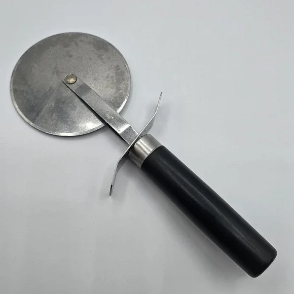 Pampered‎ Chef Pizza Cutter Stainless Steel Slicer Taiwan Retired NO COVER