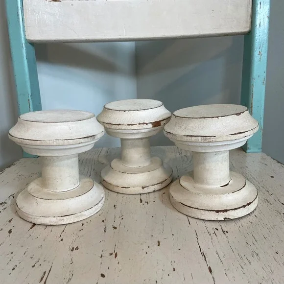 Sheffield Home Set of 3 Distressed White Wooden Wall Hooks Knobs Farmhouse Towel