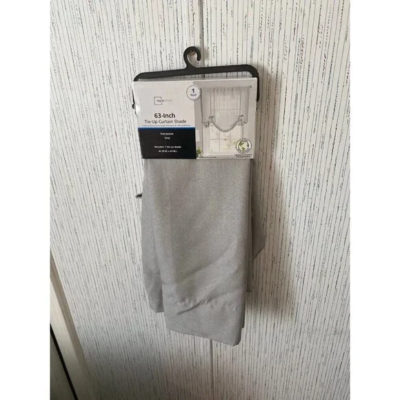 Main Stay Curtain Tie Up Curtain Shade New with Tag