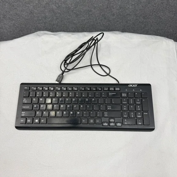 Acer SK-9626 Wired USB Keyboard Black Slim Low Profile with Number Pad