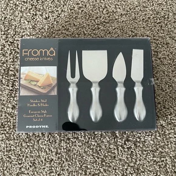 Gourmet cheese knives stainless steel NEW in box culinary kitchen‎ home utensil