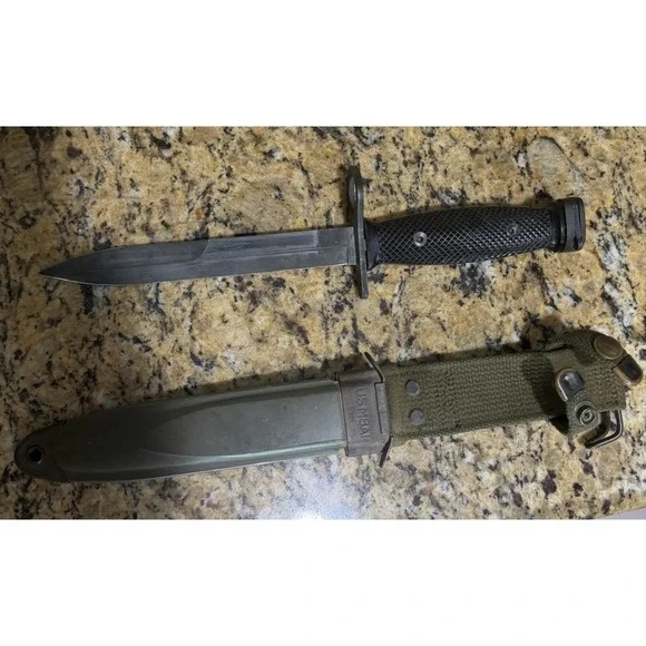 Vintage Vietnam U.S. Military BOC Bayonet Combat Knife USM8A1 W/ Scabbard Sheath