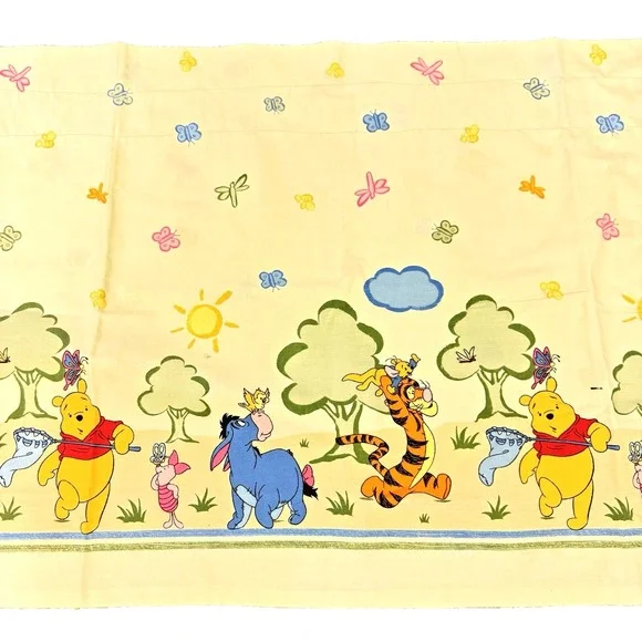 Vintage Disney Spring Classic Winnie The Pooh Valance Curtain 73