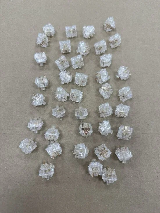 Gateron Mechanical Switch Set of 40 for Mechanical Keyboard CLEAR/CLEAR