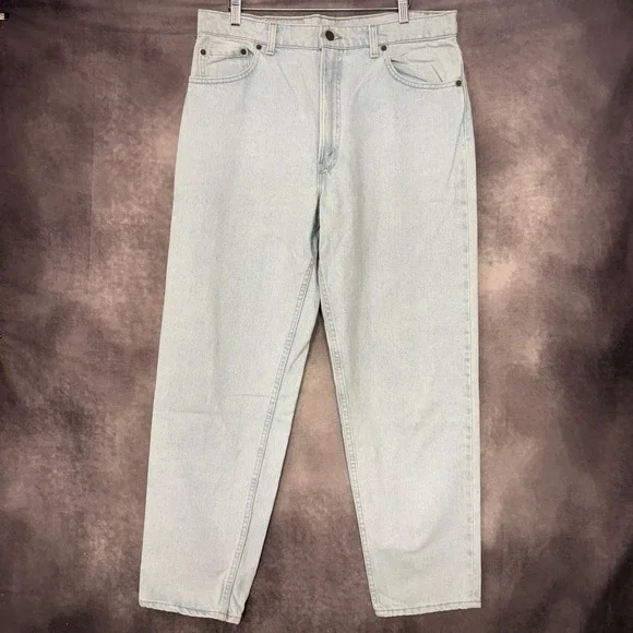 Vintage‎ Levis 550 Jeans Mens 36x30 Light Wash Made in USA Relaxed Tapered 90s